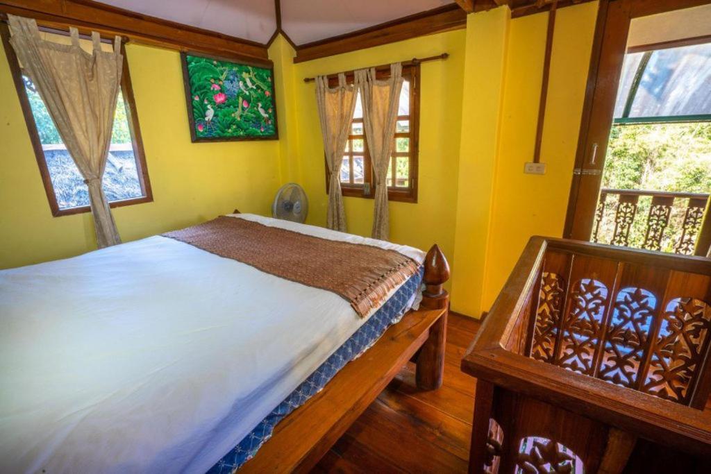 Aerie Lodge Pang Mapha Екстериор снимка