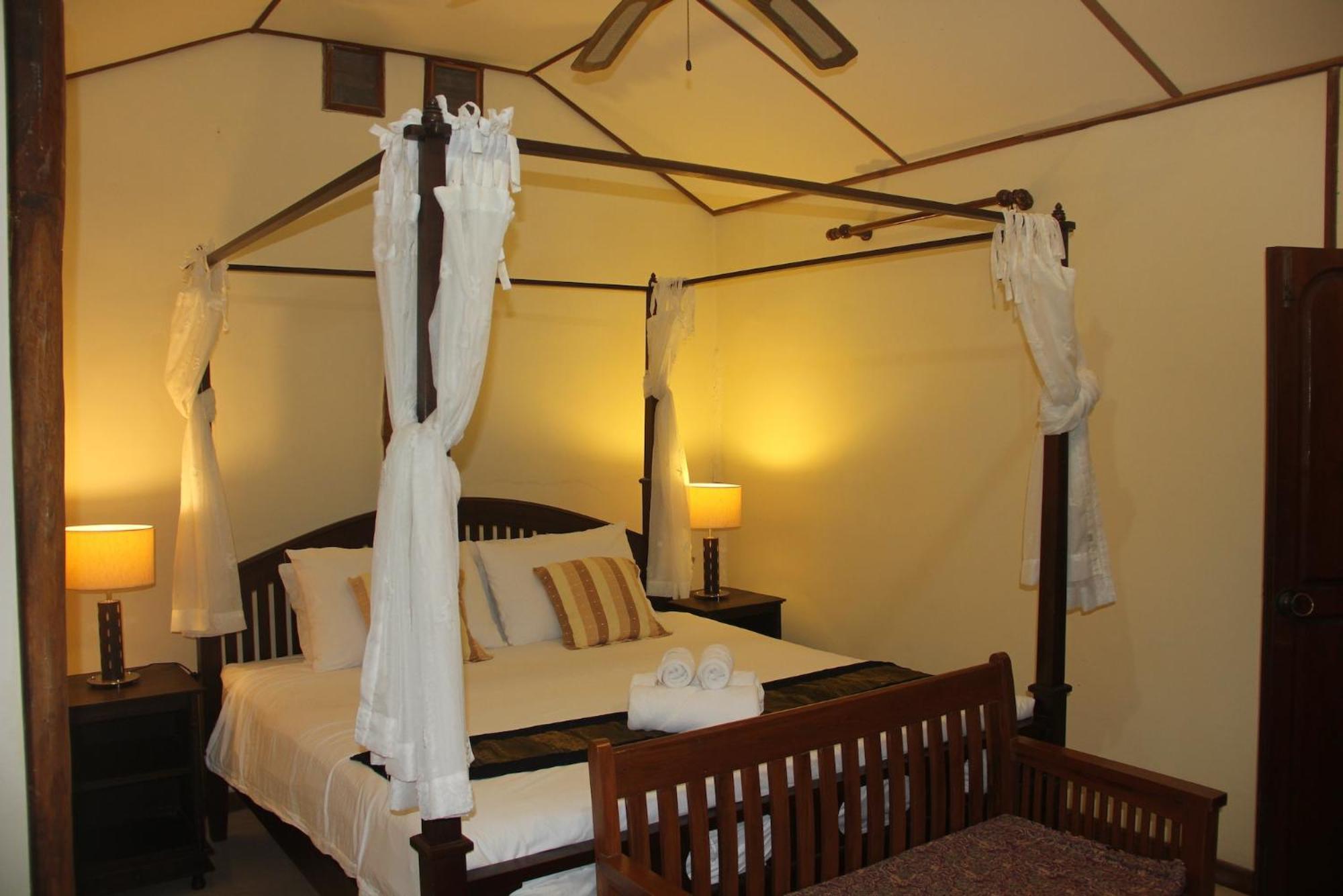 Aerie Lodge Pang Mapha Екстериор снимка