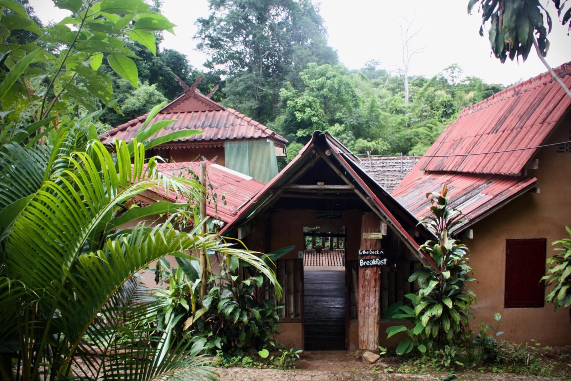 Aerie Lodge Pang Mapha Екстериор снимка
